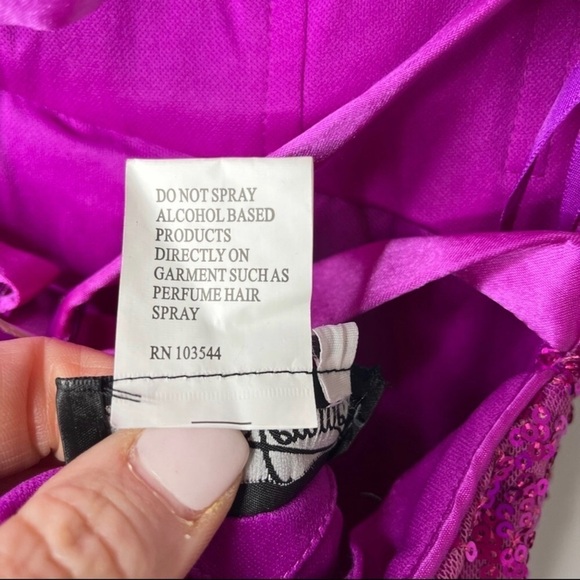 La Femme Strapless Sequin Gown Magenta Pink Cross Back Size 2 Prom Wedding Prom - Picture 13 of 13